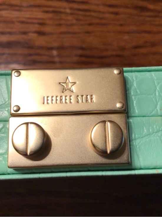 Jeffree Star / Blood Money Green Fantasy Eyeshadow Set in Makeup Case - New - Picture 5 of 7